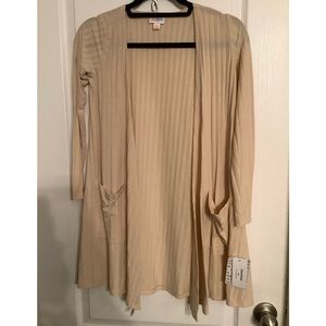 NWT Lularoe Caroline sweater